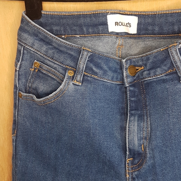 Mid to high rise stiff blue denim skinny. - Picture 2 of 5